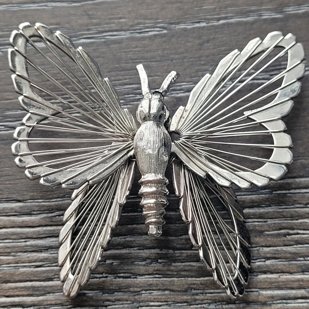 MONET Vintage silver tone butterfly brooch pin spinneret book piece